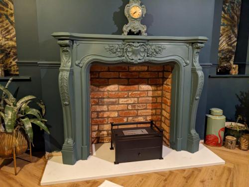 Feature Fireplace Project in Worcester